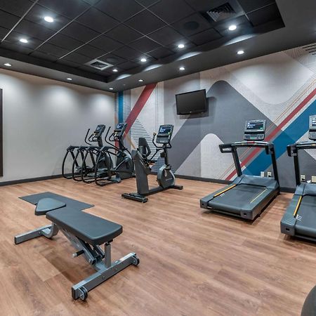 Drury Plaza Hotel Валдоста Екстериор снимка